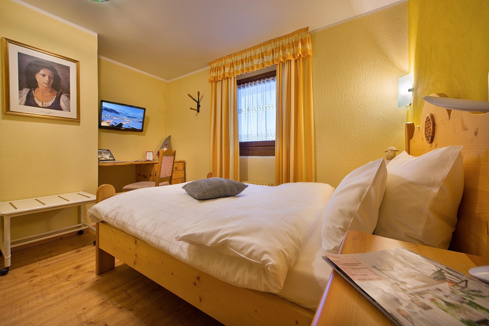 Hotel Margherita Livigno Kültér fotó