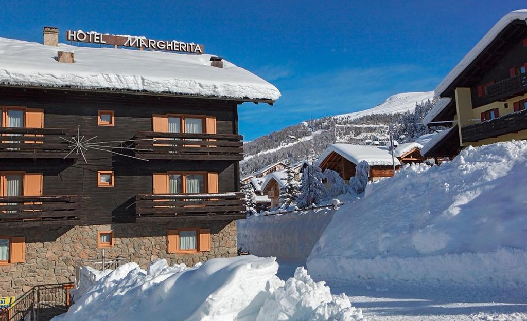 Hotel Margherita Livigno Kültér fotó